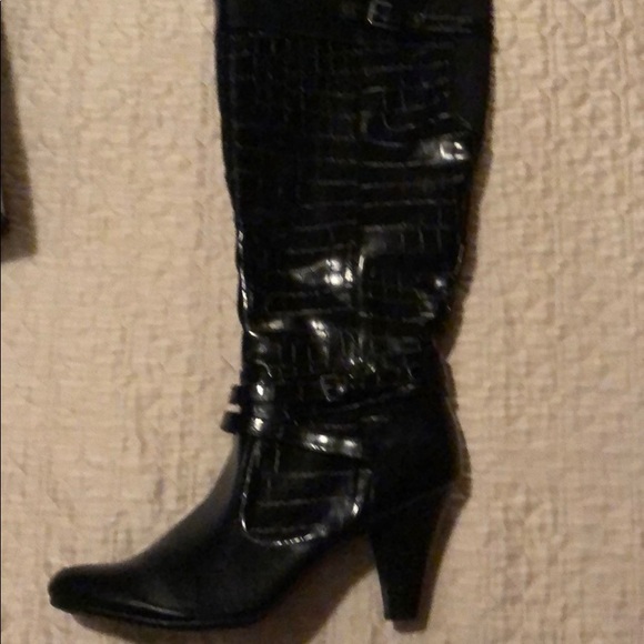 lifestride black boots